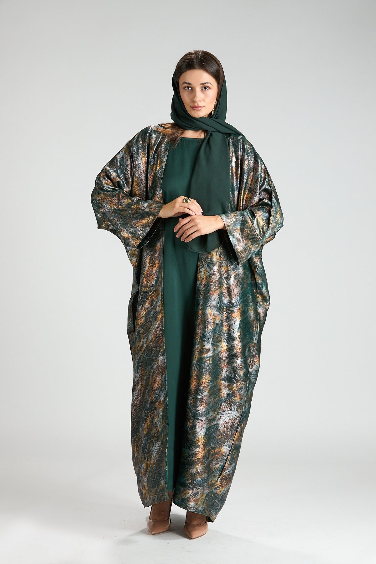 Emerald Mirage Abstract Metallic 3-Piece Open Abaya with Inner Dress