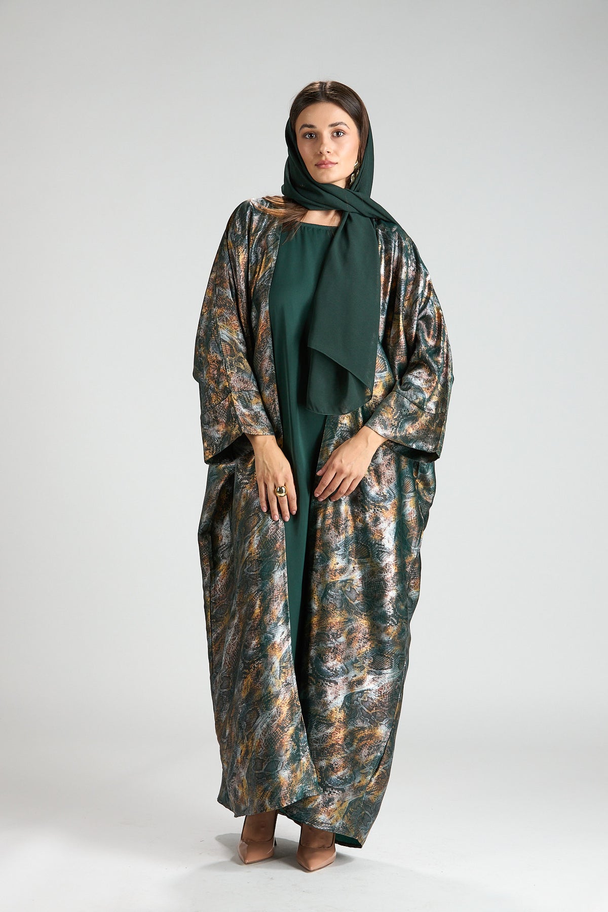 Emerald Mirage Abstract Metallic 3-Piece Open Abaya with Inner Dress