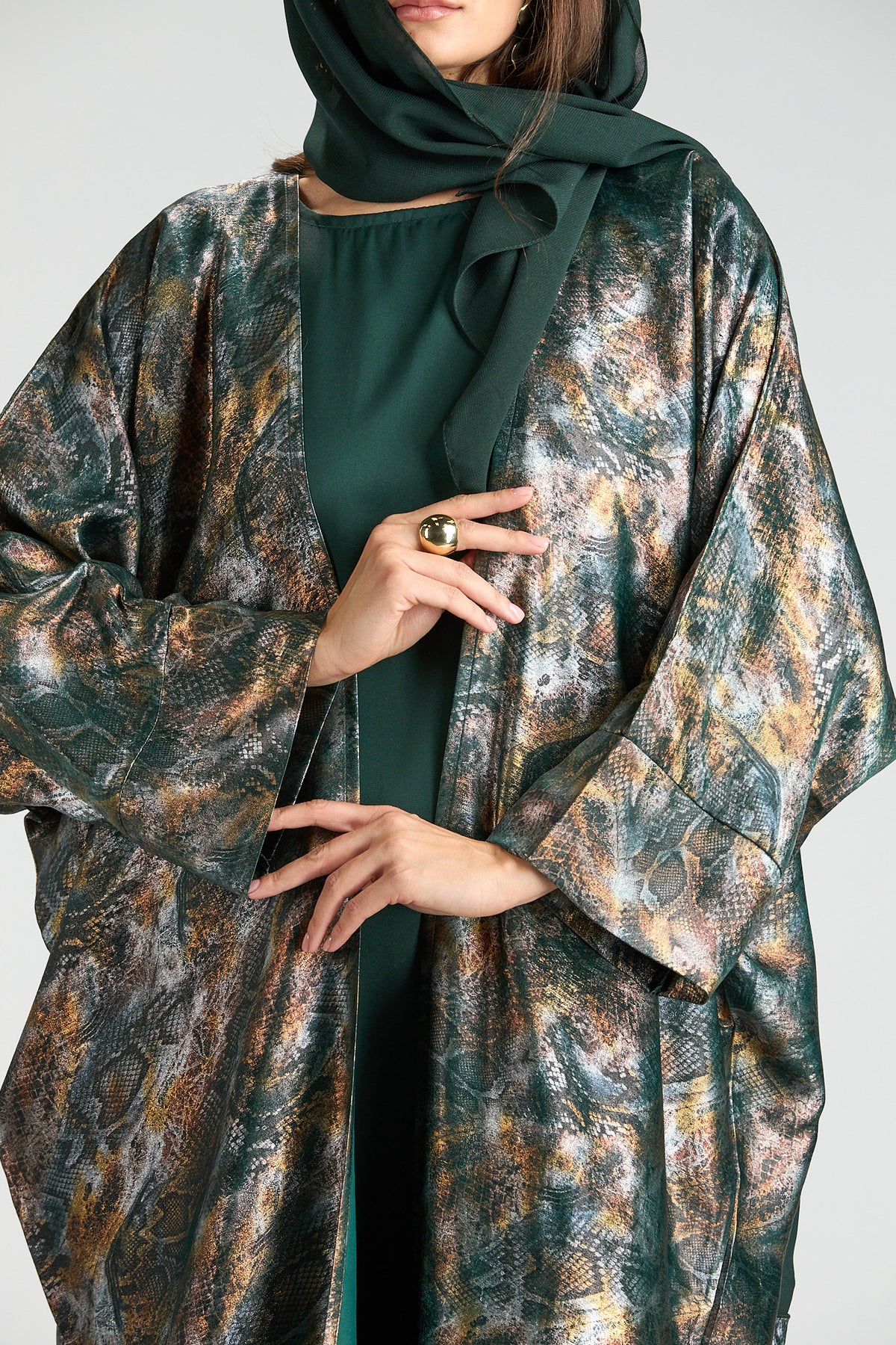 Emerald Mirage Abstract Metallic 3-Piece Open Abaya with Inner Dress