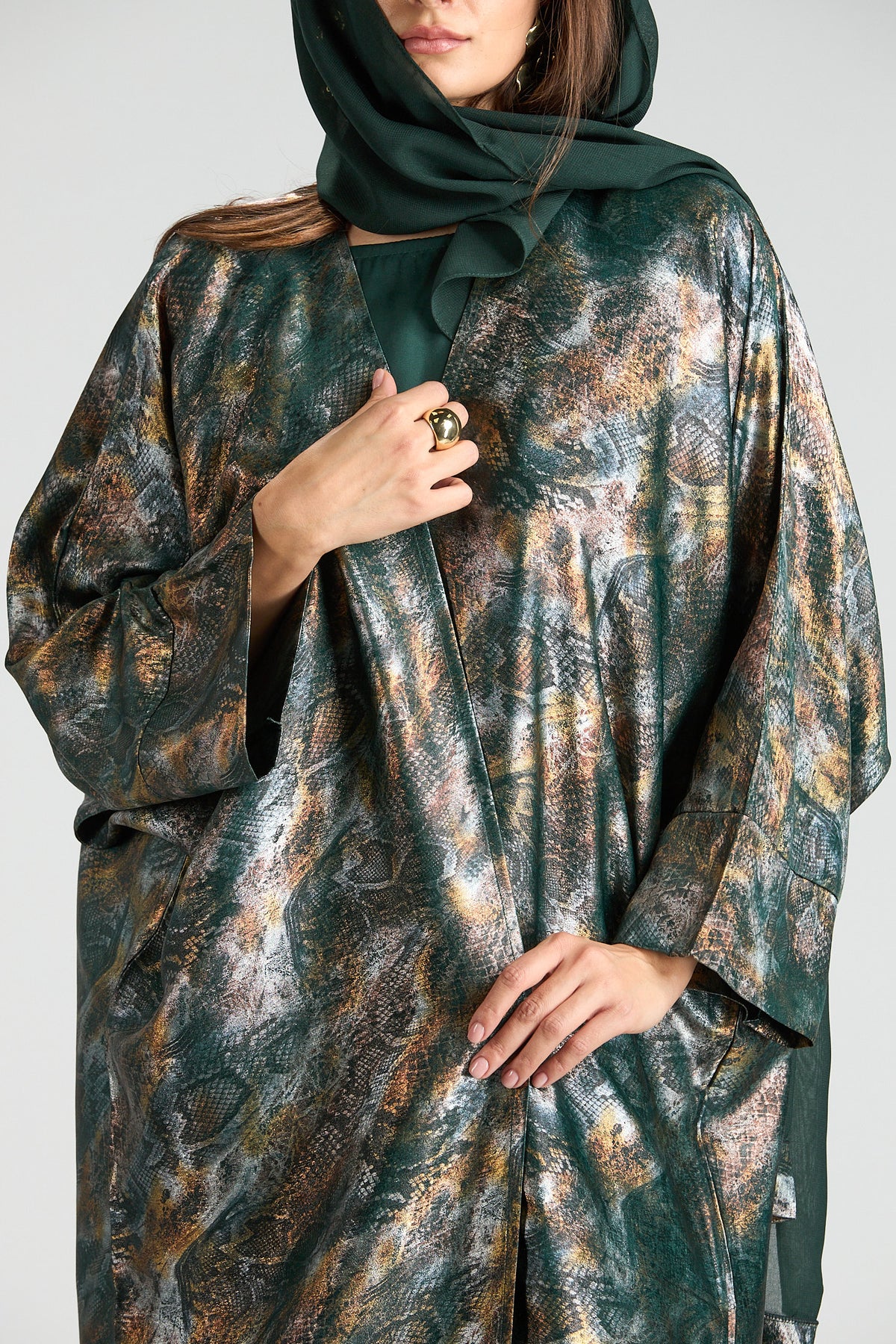 Emerald Mirage Abstract Metallic 3-Piece Open Abaya with Inner Dress