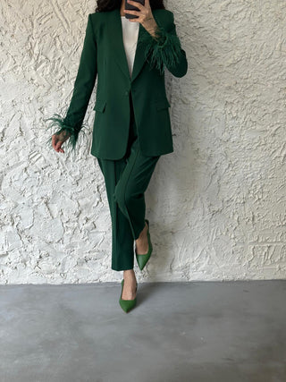 GREEN FEATHER SLEEVE TWO PIECE SUIT