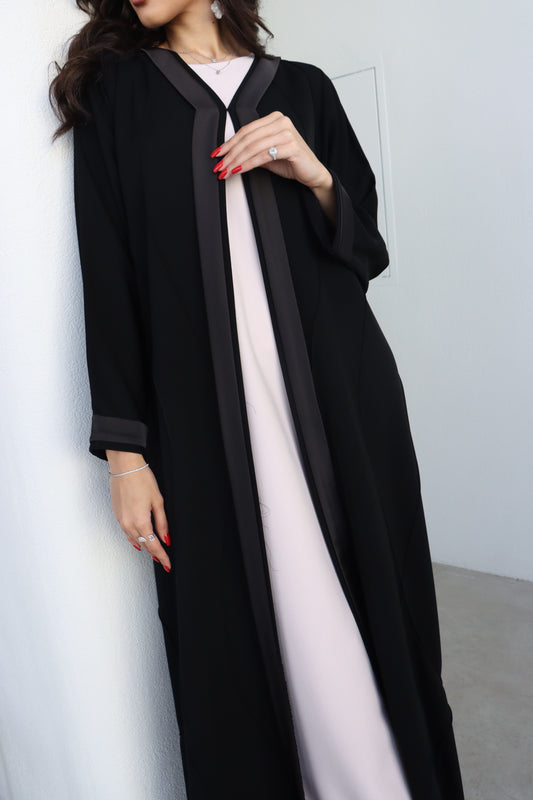 Dust Storm Black Abaya