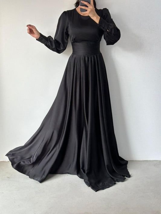 BLACK THICK TIE WAIST DRESS